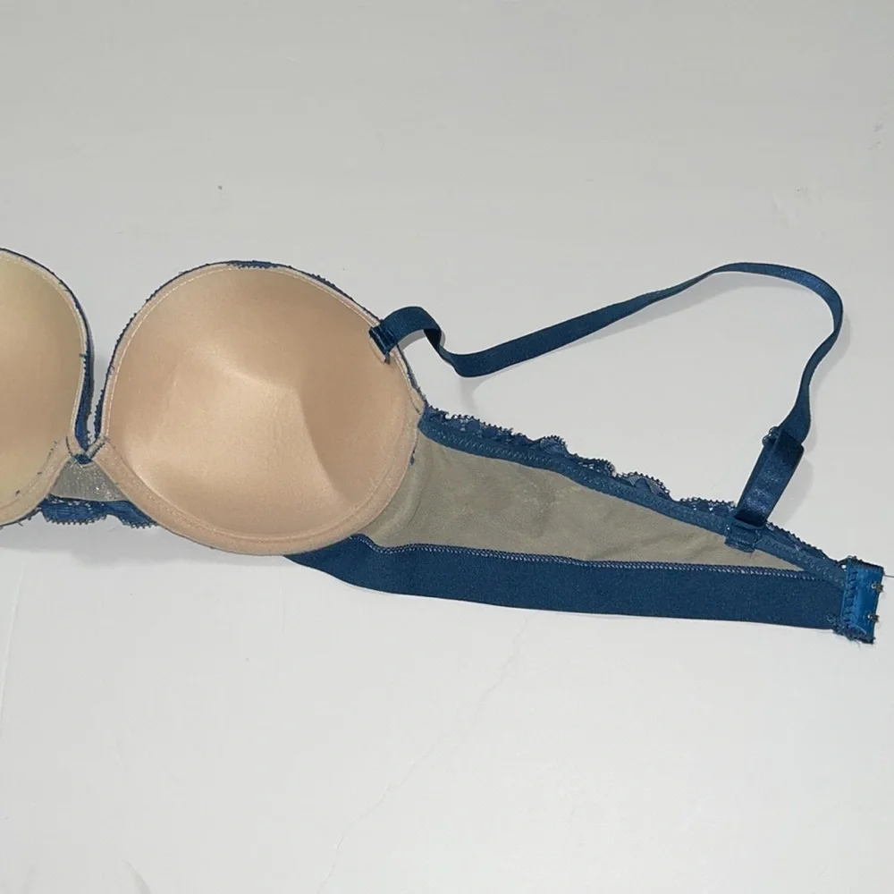 Super Push Up Extreme Padded Maximum Lift Lace Multi-way Strapless Bra. NWT